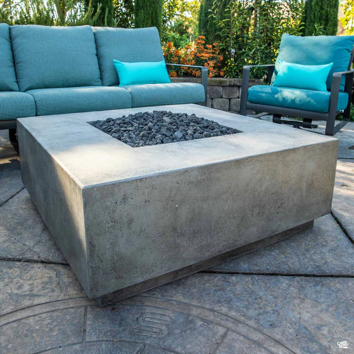 Tavola Square Fire Table