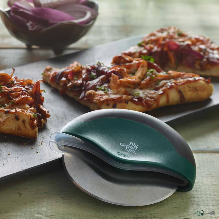Big Green Egg Ultimate Pizza Wheel