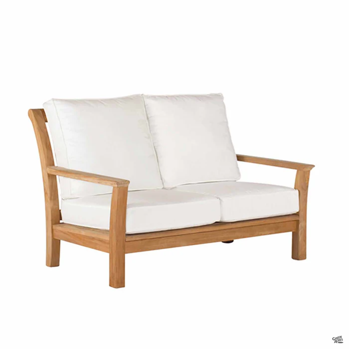 Chelsea Love Seat