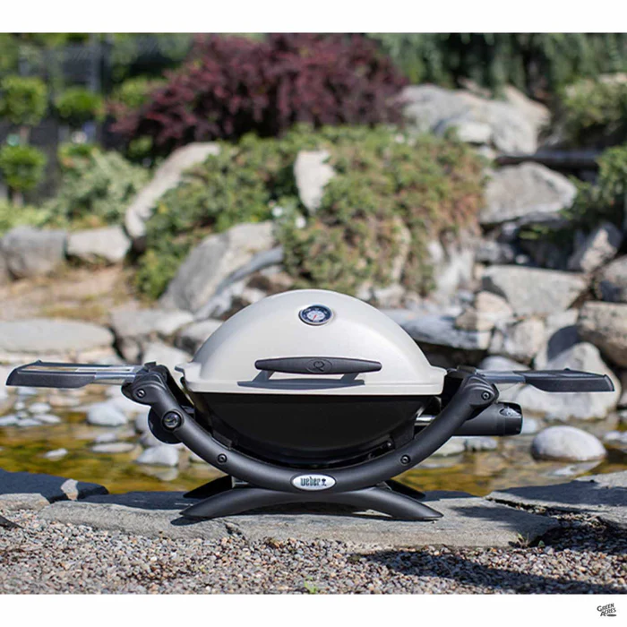 Weber Q 1200 Gas Grill