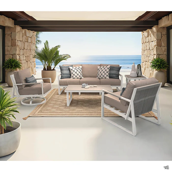 Vero Motion Lounge Chair